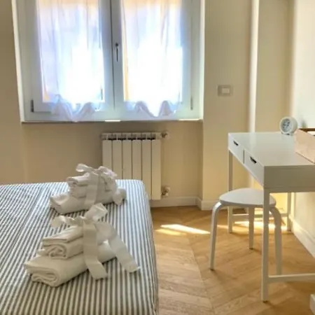 Little House 5 Terre Apartment